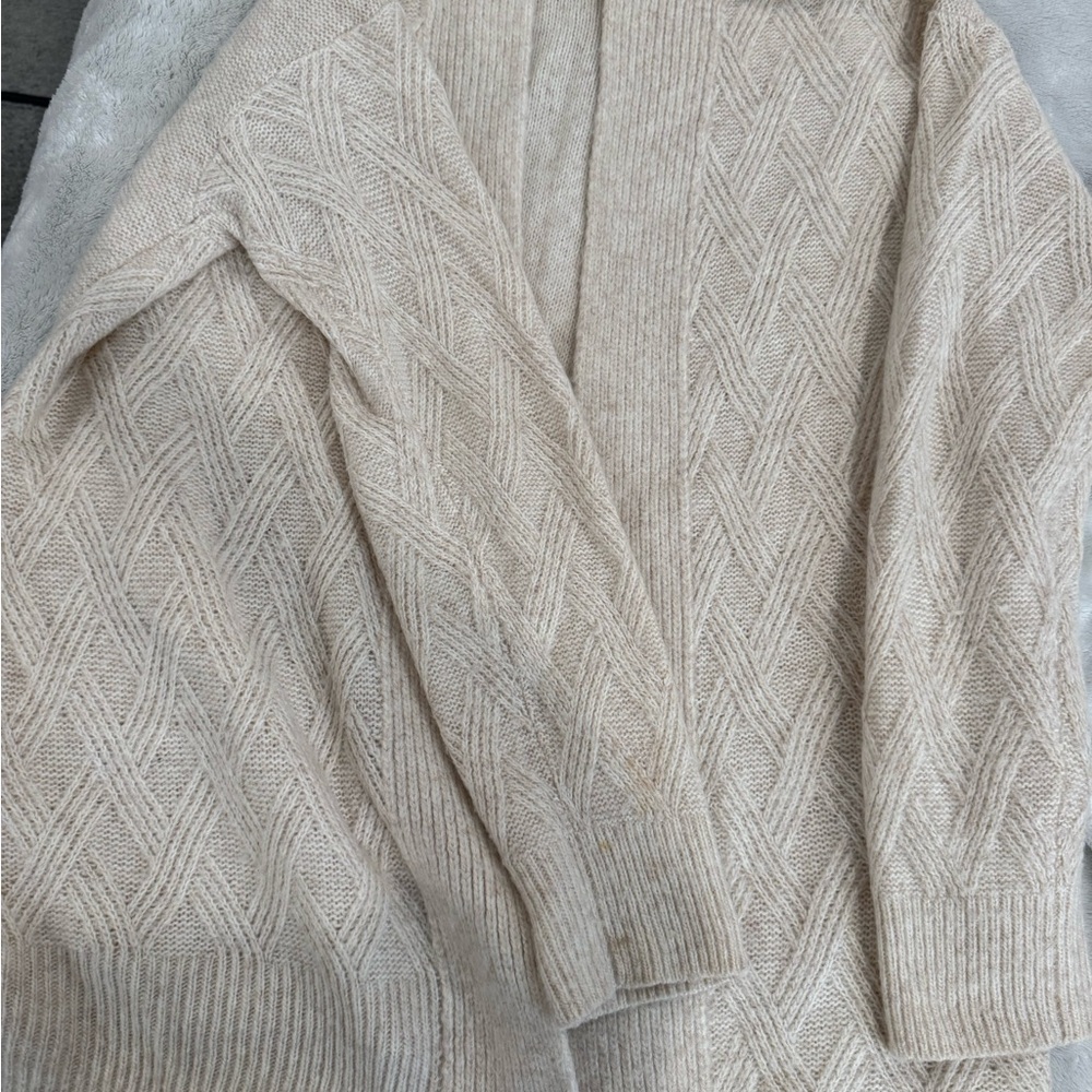 Croft & Barrow Beige Textured Cardigan